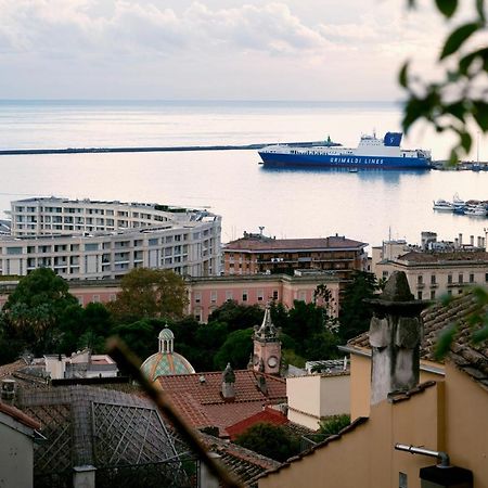 Casa "Kapri" Da Eva - Salerno Centro Con Self Check-In Διαμέρισμα Εξωτερικό φωτογραφία