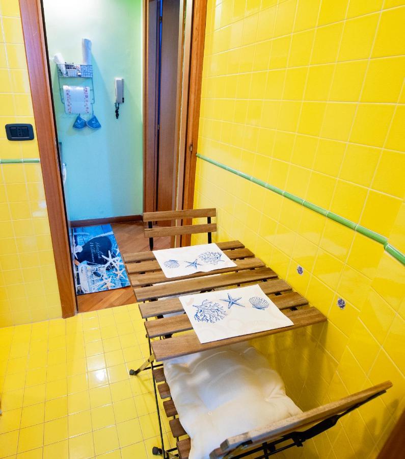 Casa "Kapri" Da Eva - Salerno Centro Con Self Check-In Διαμέρισμα Εξωτερικό φωτογραφία